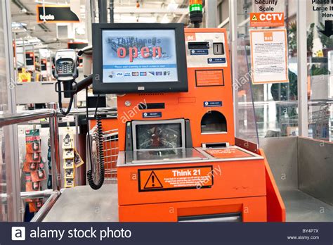 Self Checkout Stock Photos And Self Checkout Stock Images Alamy