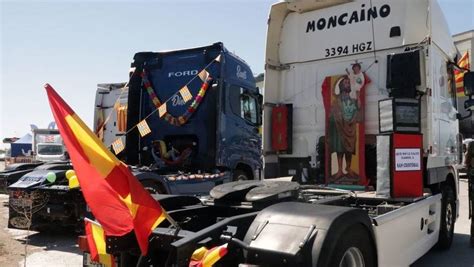 Los transportistas aragoneses celebran San Cristóbal por todo lo alto