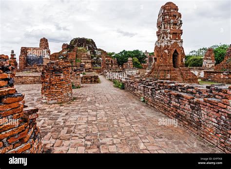 Historical architecture in Ayutthaya, Thailand Stock Photo - Alamy