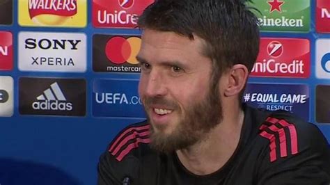 Michael Carrick Man Utd Midfielder Says Your Body Tells You Its Time