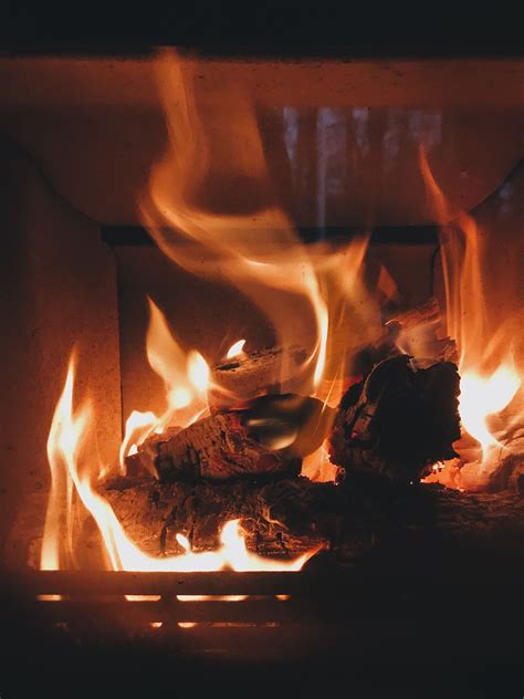 Fireplace | Fireplace, Wallpaper, Christmas aesthetic