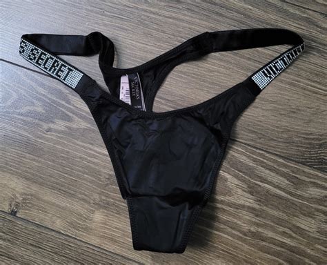 Victorias Secret Shine Strap Thong Majtki Stringi Widnica Kup