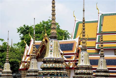 Premium Photo Ornamented Towers Of Buddhist Temple Wat Pho In Bangkok