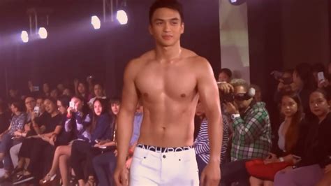 Shirtless Movies TV Dominique Roque Bench The Naked Truth