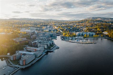 Byggmester og tømrer/snekker på Lysaker - KAPH Entreprenør