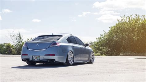 Acura Tl Gets Custom Suspension Setup And Beautiful Rims By Rotiform