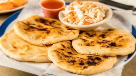 Te Ense Amos A Preparar Unas Deliciosas Pupusas Salvadore As Soy Chef