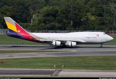 HL7620 Asiana Airlines Boeing 747 419 BDSF Photo By Michael Stappen