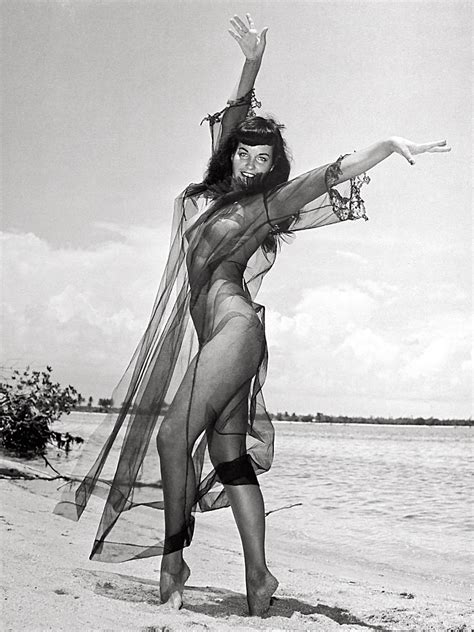 Bettie Page In Florida Photo By Bunny Yeager Scrolller