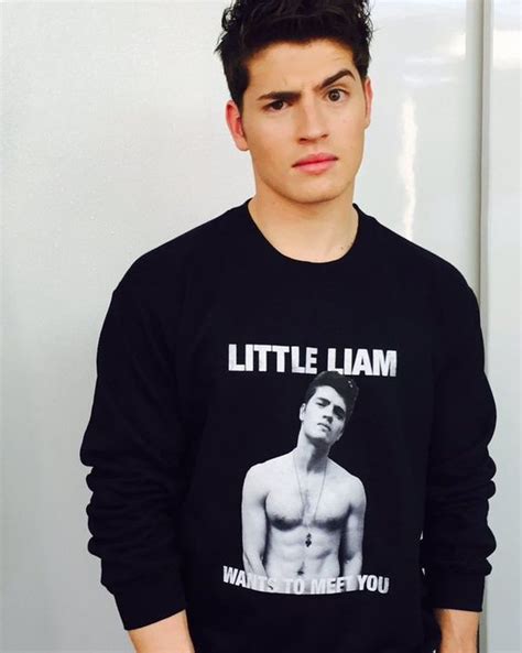 Gregg Sulkin Greggs Cute White Guys Long Sleeve Tshirt Men