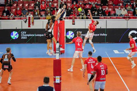 Coluna Vermelha On Twitter A Derrota Do Voleibol Neste Fim De Semana