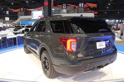 2021 Ford Explorer Gains New Forged Green Color First Look