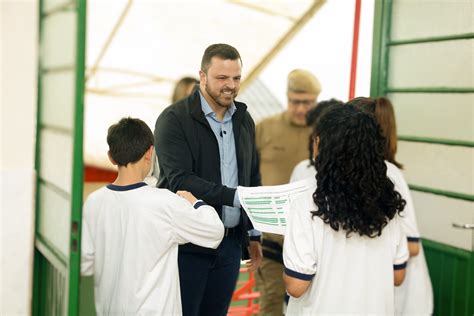 Deputado Lucas Neves celebra expansão das Escolas Cívico Militares em