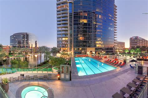 Essex Skyline At Macarthur Place Apartments Santa Ana Ca