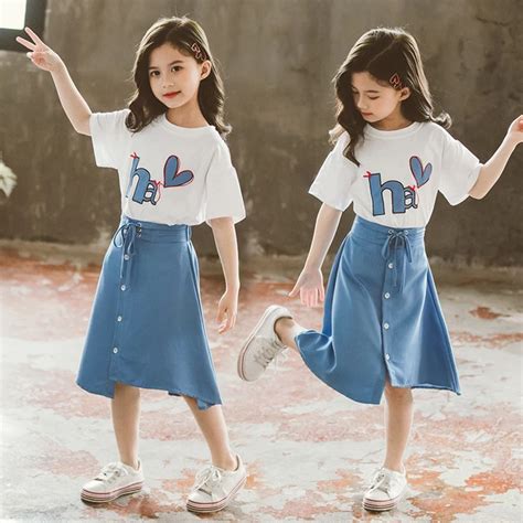10 Model Baju Anak Perempuan Terbaru Untuk Pesta Menawan Evermos