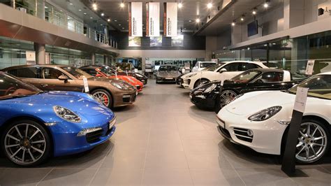 Porsche Centre Kuwait Porsche Middle East