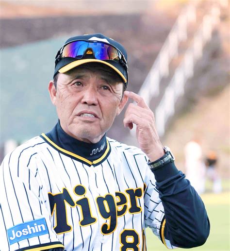 【阪神】岡田彰布監督、ゴールデン・グラブ賞の選出方法に持論 外野部門がポジション別ではないことを疑問視 スポーツ報知