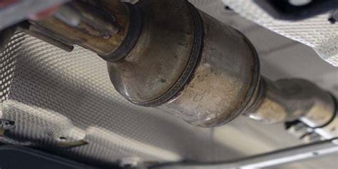 6-Steps Guide: How to Clean Catalytic Converters?