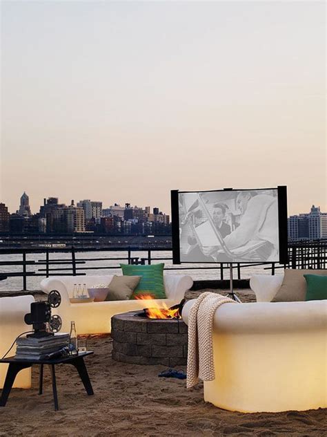 Rooftop Theater Ideas For Amazing Watch Experience Obsigen