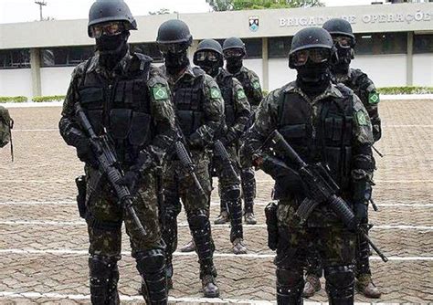 Exército Brasileiro 1º Batalhão De Ações De Comandos Missão De Paz No