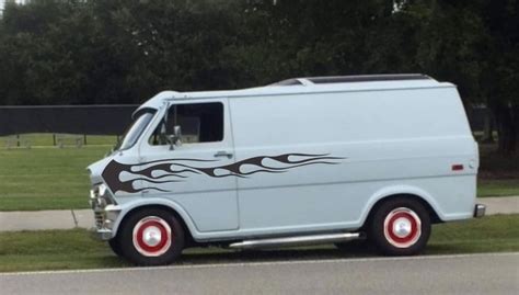 2nd Generation Ford Econoline Vans 1968 To 1974 Vans Vehicles Van