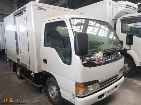 Refrigerated Van ISUZU Elf Truck