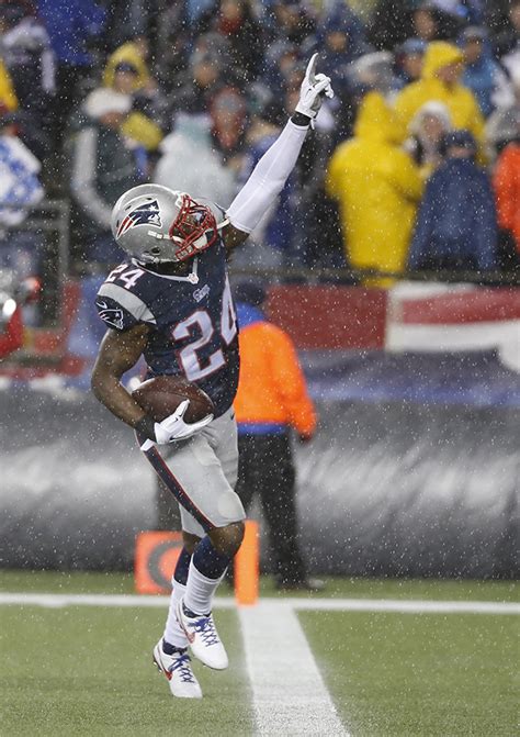 Patriots Crush Colts 45 7 To Take Afc Title