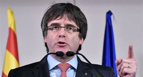 Mundo Puigdemont Asegura Que Puede Presidir Catalu A Desde B Lgica