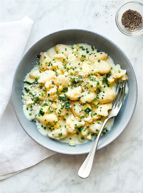 Gnocchis Au Fromage Aux Courgettes Et Au Chou Fleur Ricardo