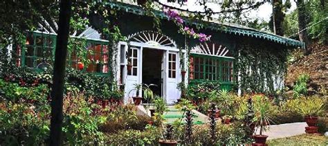 5 Tea Estate Bungalows in Darjeeling that Offer Boarding and Lodging ...