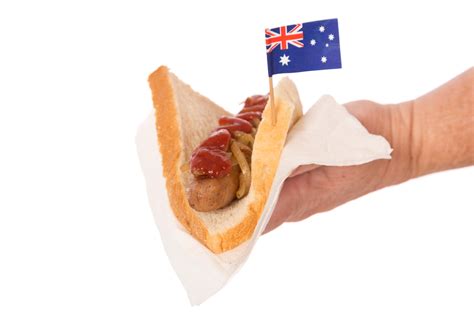 Deliciously Unique Australian Foods To Devour Downunder