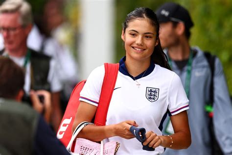 Emma Raducanu Judy Murray Issues Blunt Two Word Response After Wimbledon Mixed Doubles Withdrawal