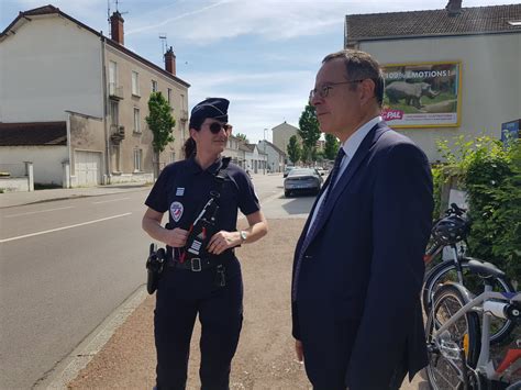 Faits Divers Chalon Sur Sa Ne La Police A Contr L La Vitesse Sur La