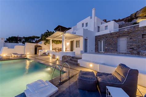 Luxury Villas in Naxos - Villa Rentals Naxos