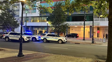 Security Guard Shoots Assault Suspect In Uptown Cmpd Says