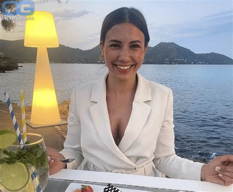 Laura Winter Nude Pictures Photos Playboy Naked Topless Fappening