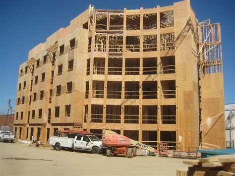 Multifamily Developers Turn to Wood-Frame Construction to Cut Costs ...