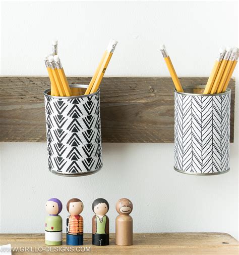 How To Make A Pencil Holder From Empty Tin Cans • Grillo Designs