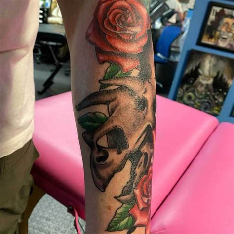 102 Rose And Skull Tattoo Design Ideas With Meanings And Ideas Body