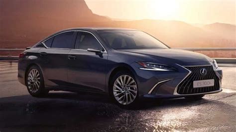 Lexus ES 2023 erhält Technik und Interieur Update