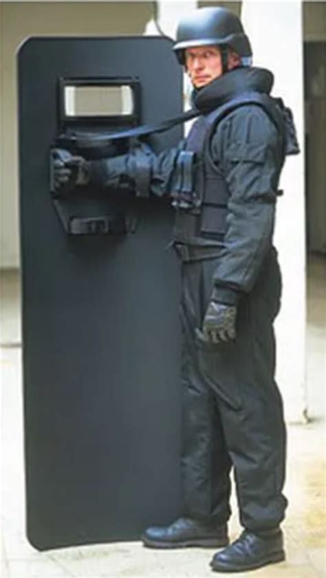 United Shield Grande Shield Level Iiia W Viewport 24in X 69in Eod Gear