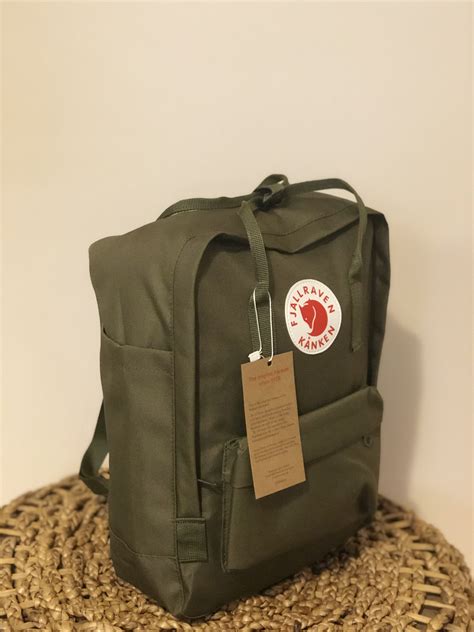 Pin De MoniLoveSol Em Fjallraven Kanken Backpack