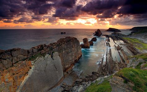 Wallpaper Pemandangan Matahari Terbenam Laut Batu Alam Pantai