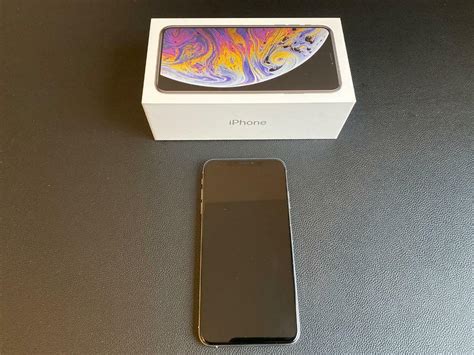 Unlocked iPhone XS Max Silver 64gb with AppleCare+ | in Stroud, Gloucestershire | Gumtree