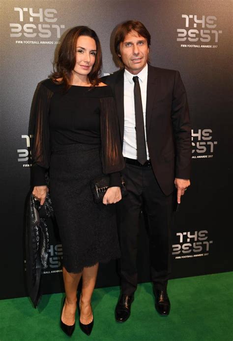 Antonio Conte with his wife Elisabetta - FootTheBall