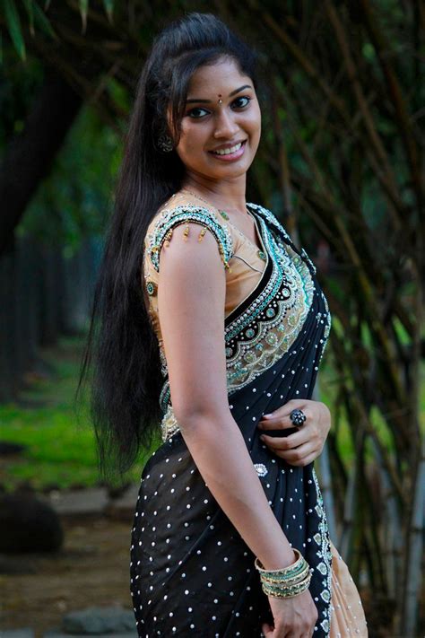 Tamil Tv Serial Actress Hot Navel Show Dastwriting