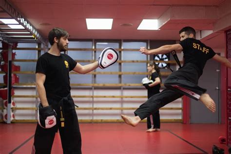 Clases De Kick Boxing Clases De Kick Boxing Kick Boxing