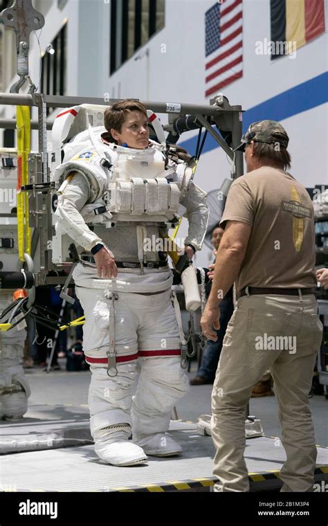 Veteran Astronaut Anne C Mcclain Suits Up In Nasas Neutral Buoyancy Lab For Weightlessness