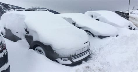 Jusqu à 80cm de neige tombés et ce n est pas fini