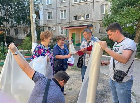 Beschuss von Mykolajiw 10 Hochhäuser Stadtmarkt und Datschen beschädigt